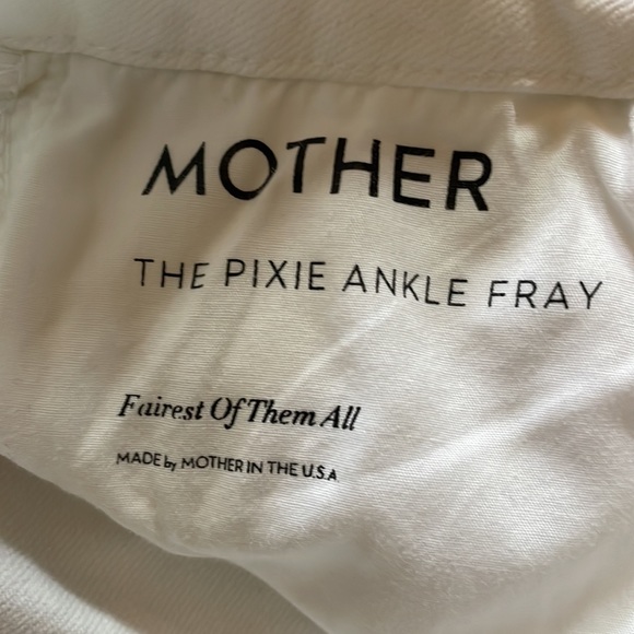 Mother White Pixie Ankle Fray Button Fly in Fairest Of Them All, size 25 - Picture 8 of 10